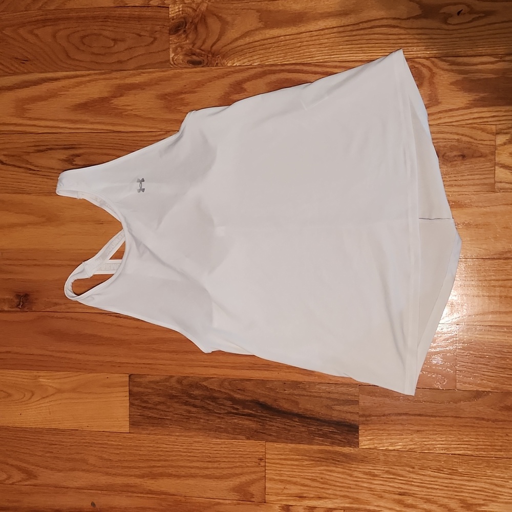 Womens Under Armour tank top